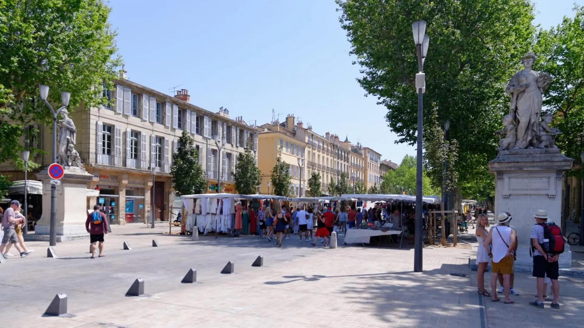 Mirabeau Furnished Flat Apartment Aix-en-Provence 0*,  France